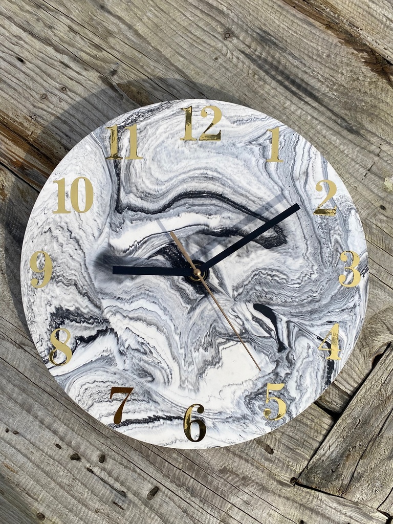 HORLOGE MARBRÉE